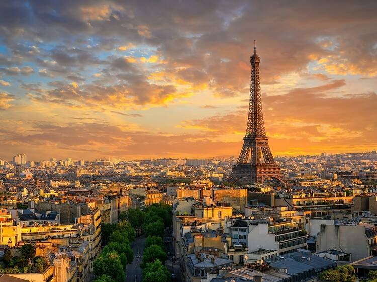 Paris Paris
