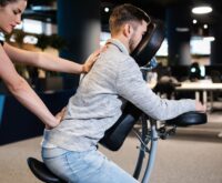 how to use massage chairs at planet fitness